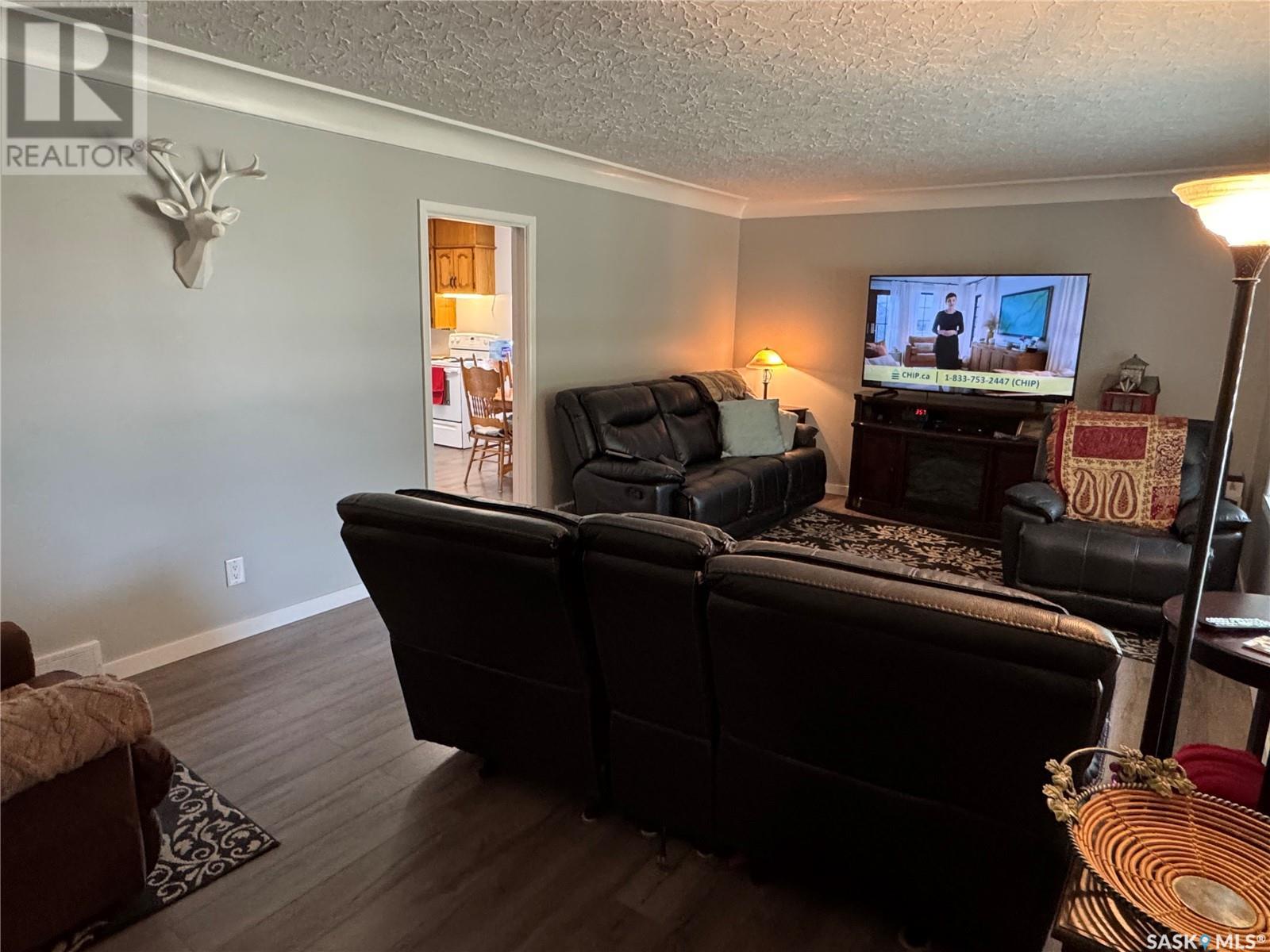 401 2nd Avenue, Jansen, Saskatchewan