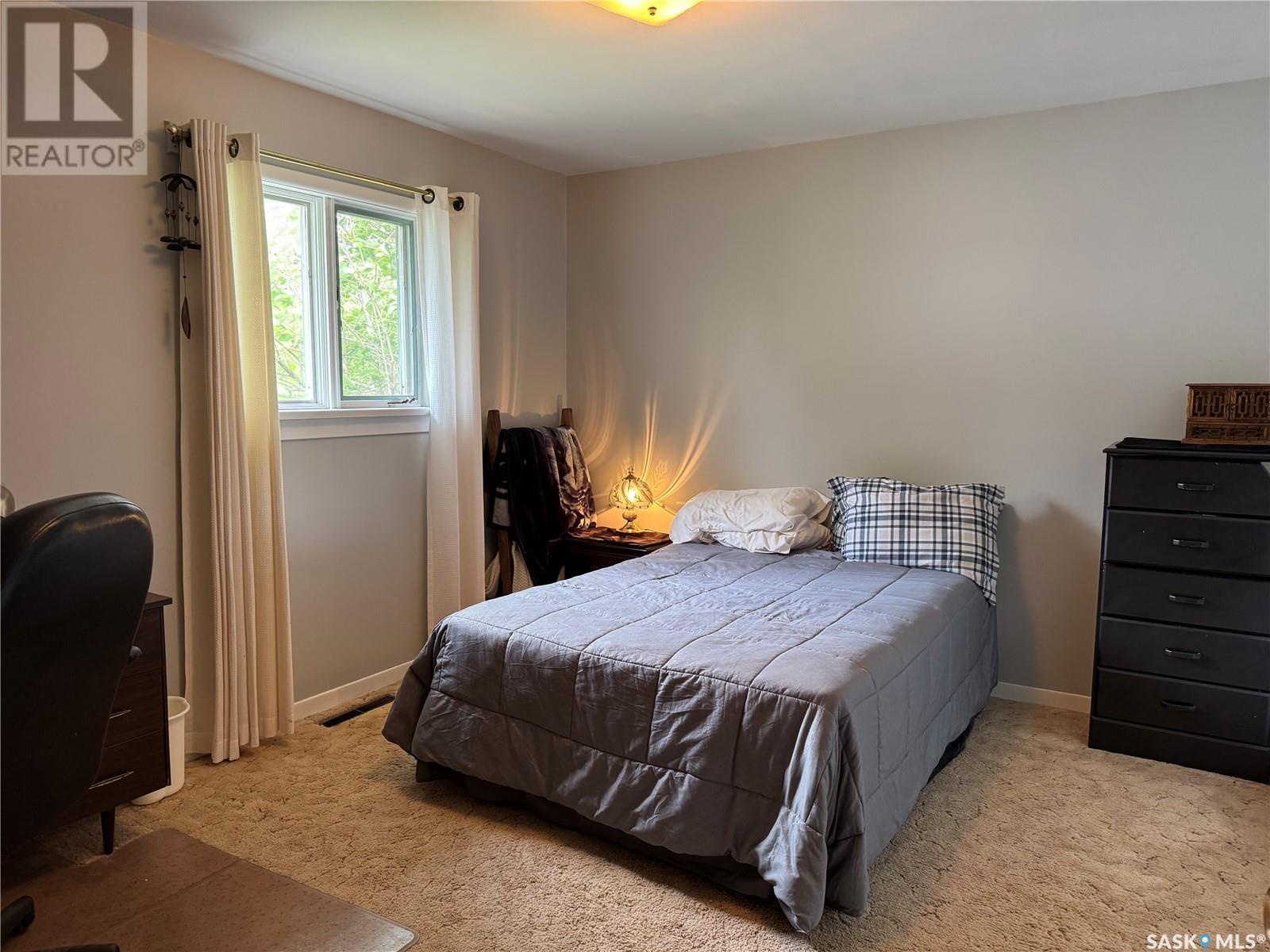 401 2nd Avenue, Jansen, Saskatchewan