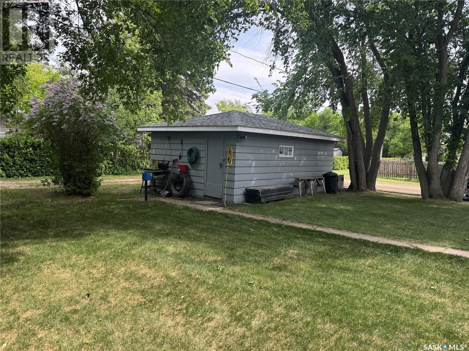 401 2nd Avenue, Jansen, Saskatchewan