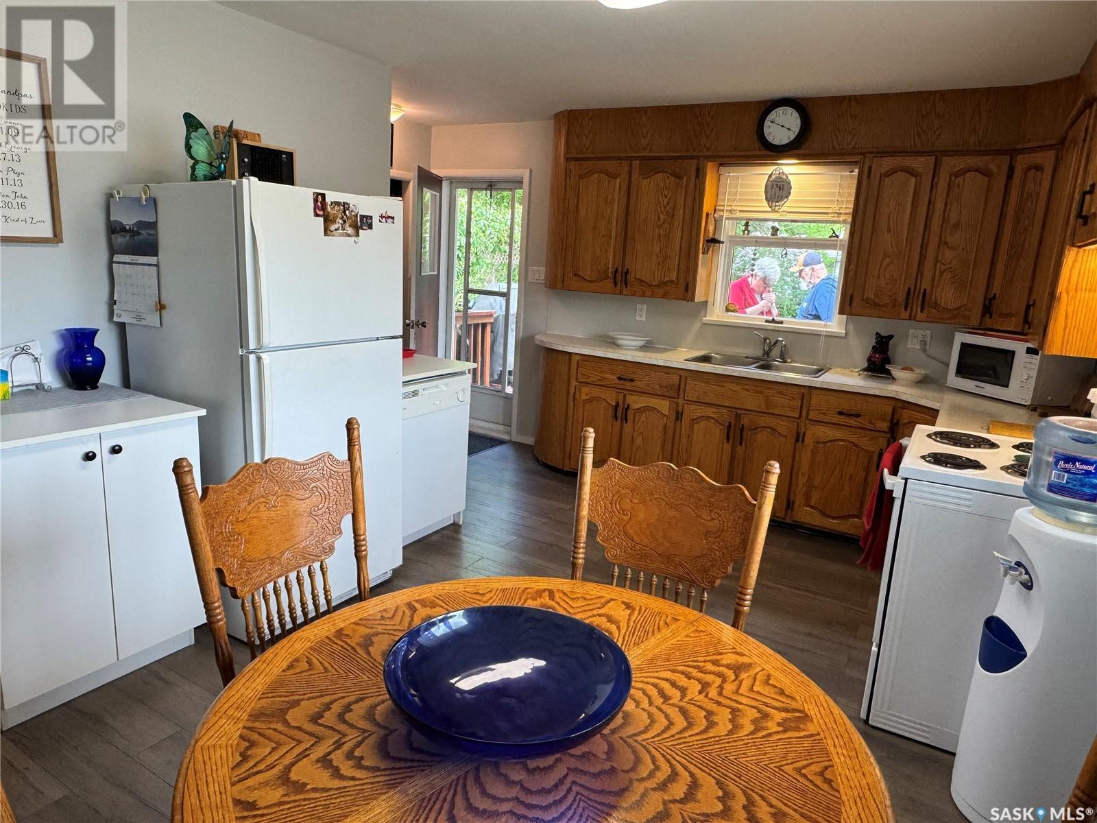 401 2nd Avenue, Jansen, Saskatchewan