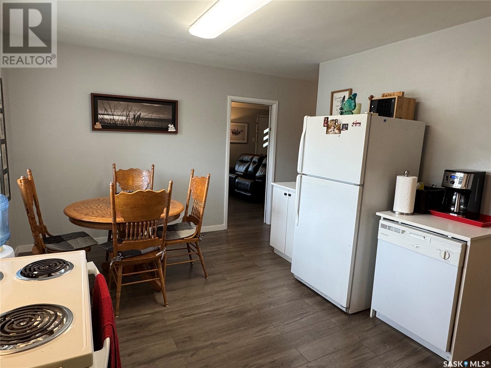 401 2nd Avenue, Jansen, Saskatchewan