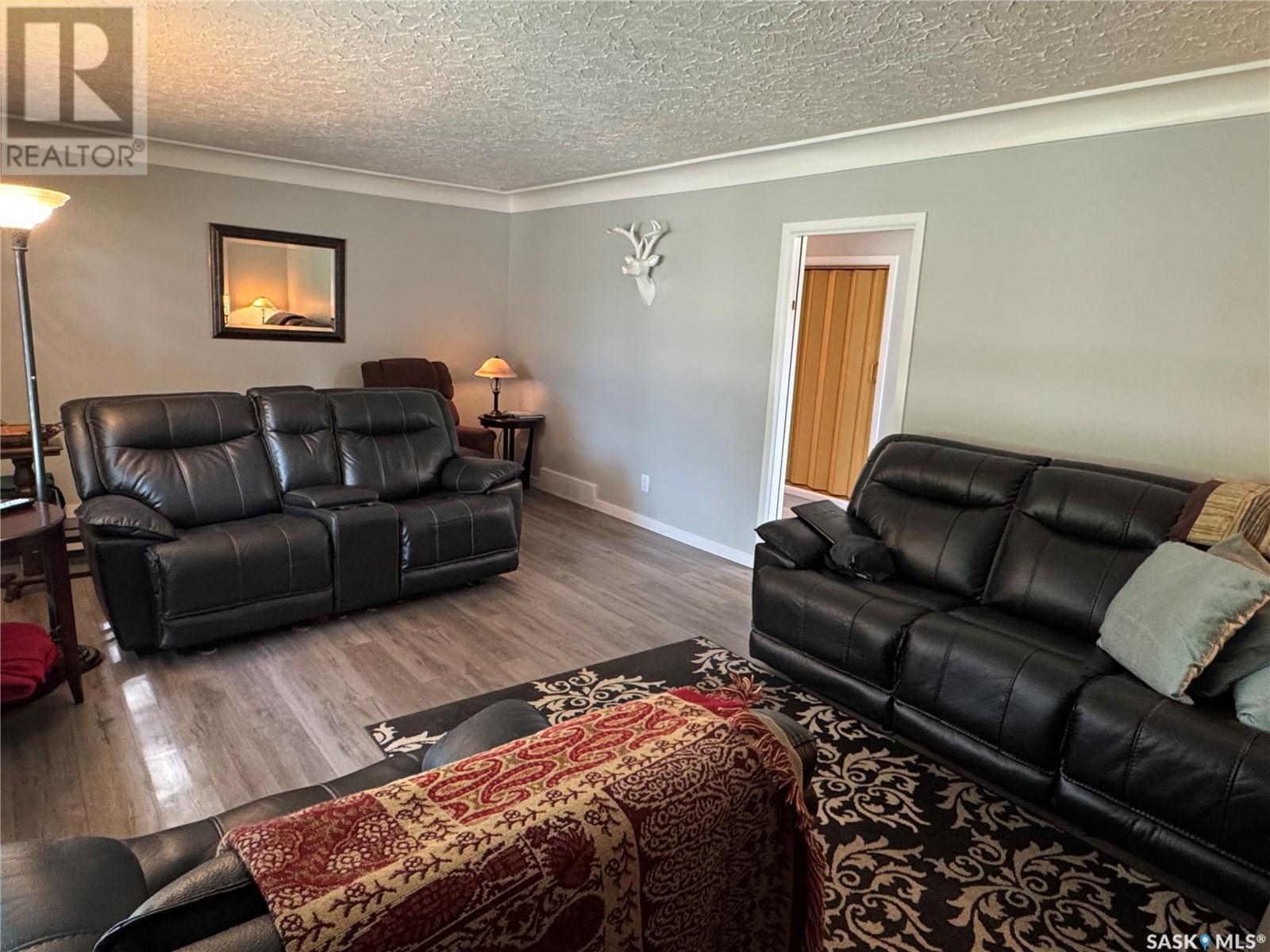 401 2nd Avenue, Jansen, Saskatchewan