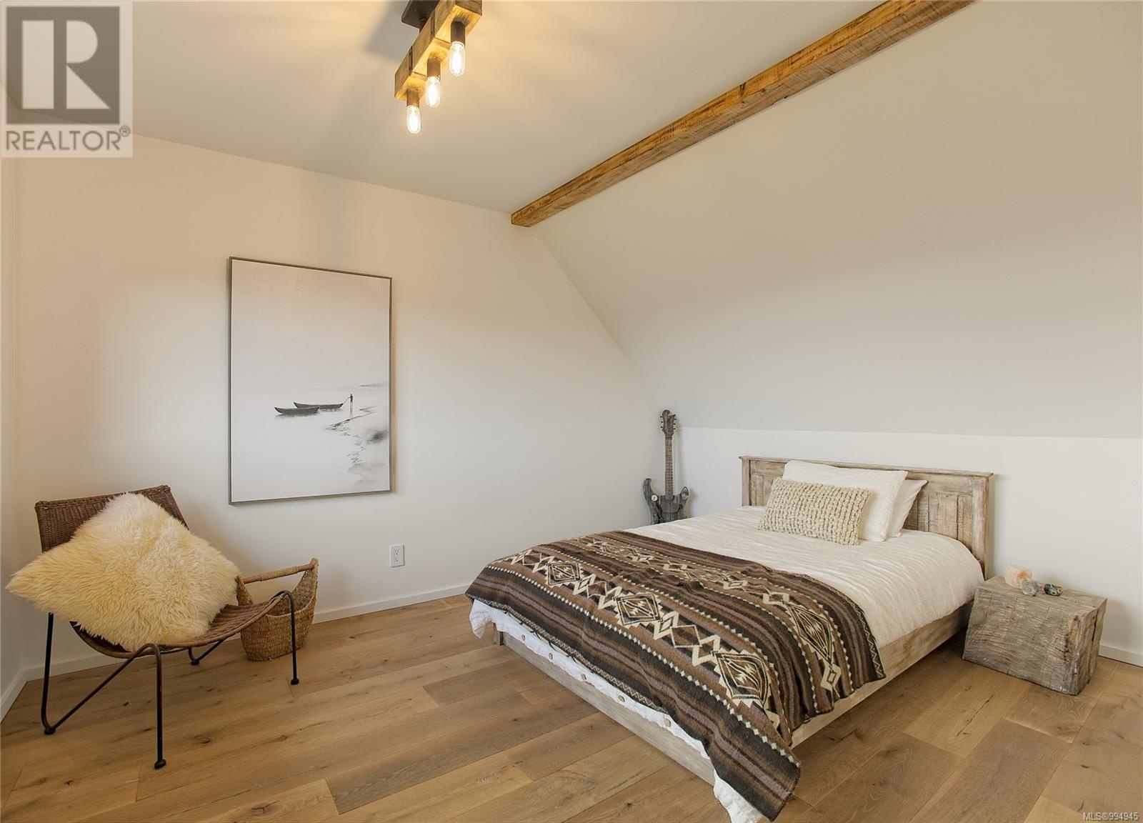 445 Cranberry Rd, Salt Spring, British Columbia