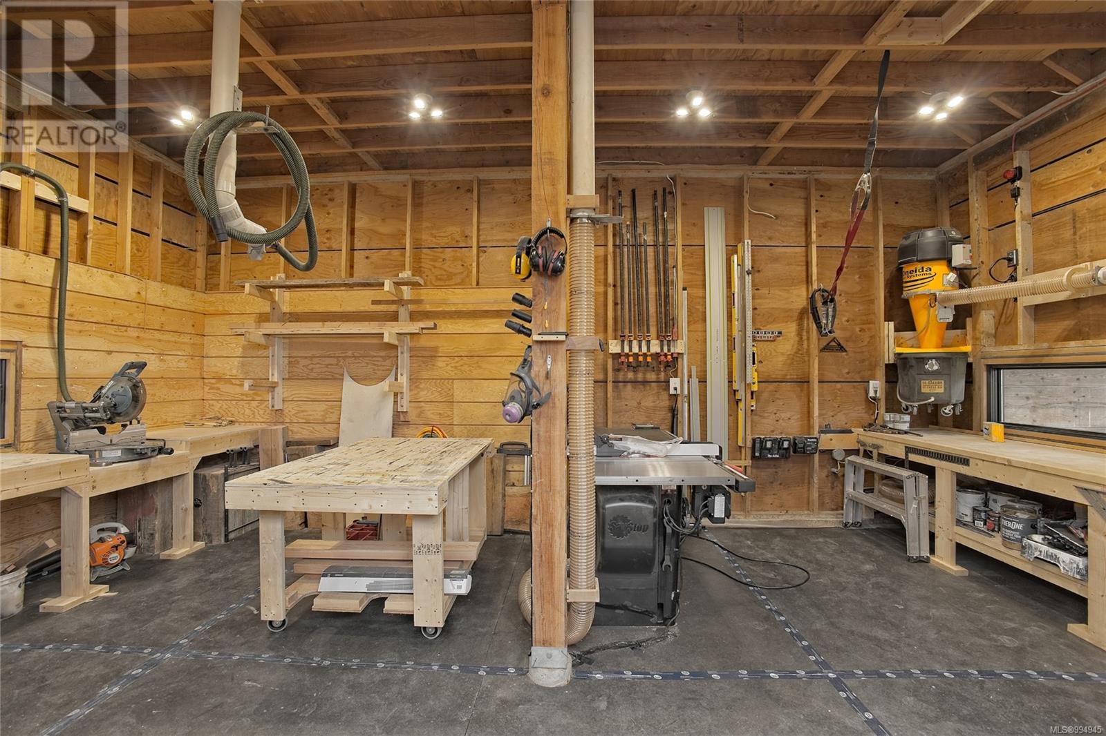 445 Cranberry Rd, Salt Spring, British Columbia