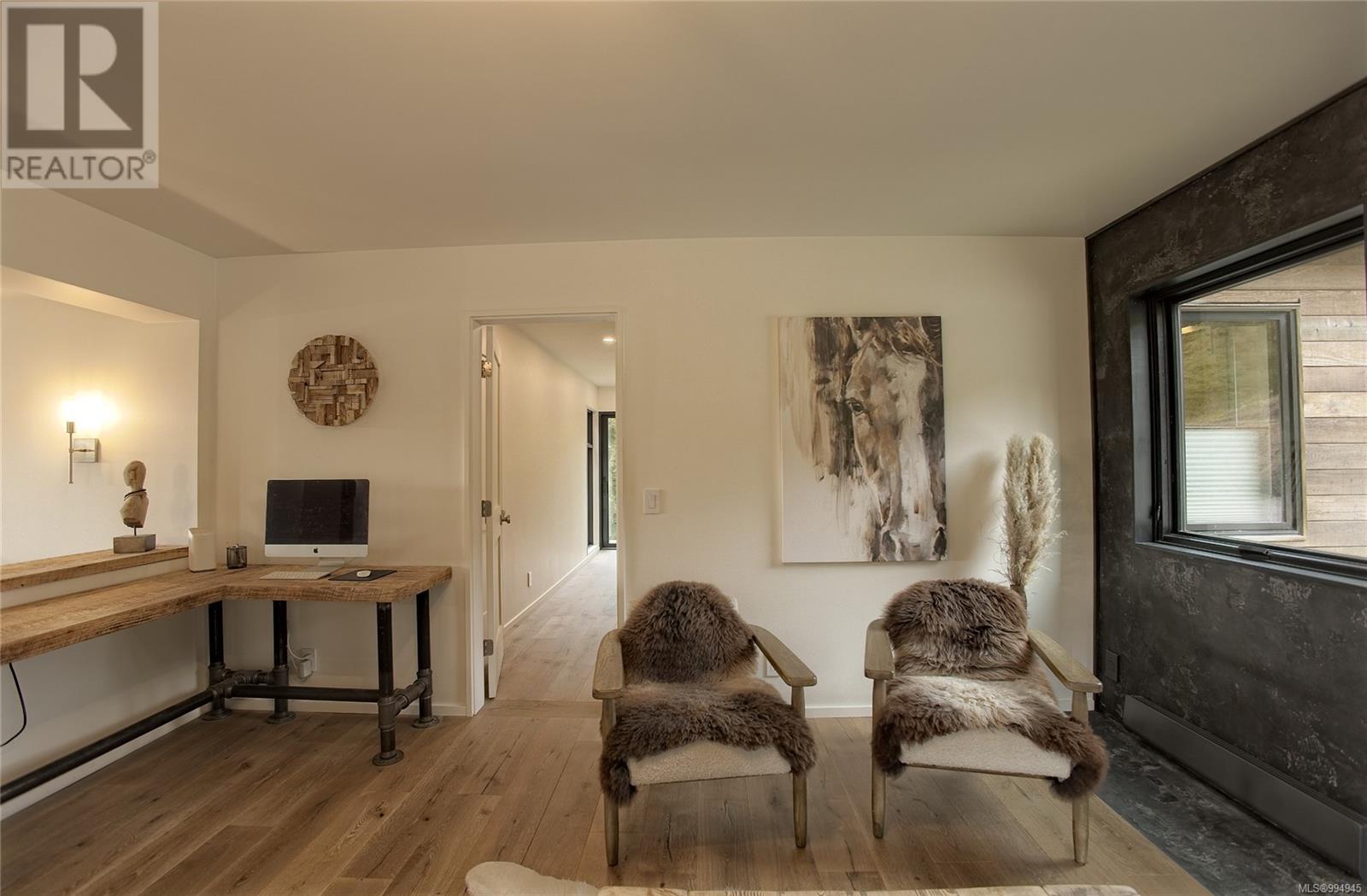 445 Cranberry Rd, Salt Spring, British Columbia