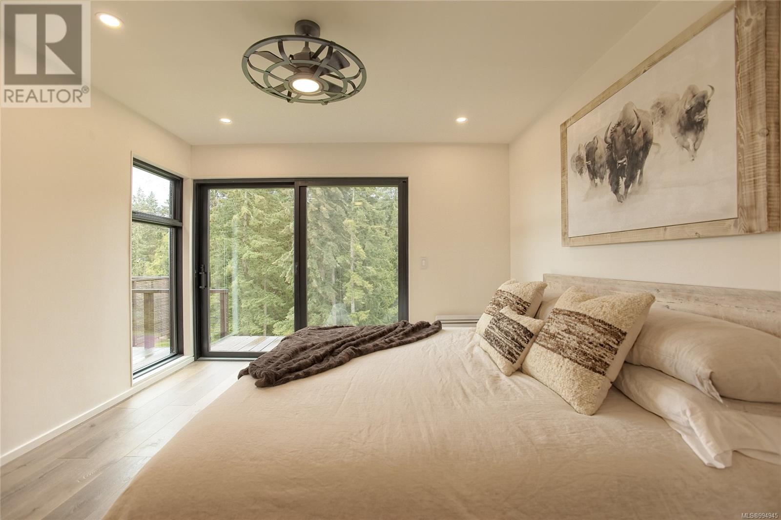 445 Cranberry Rd, Salt Spring, British Columbia