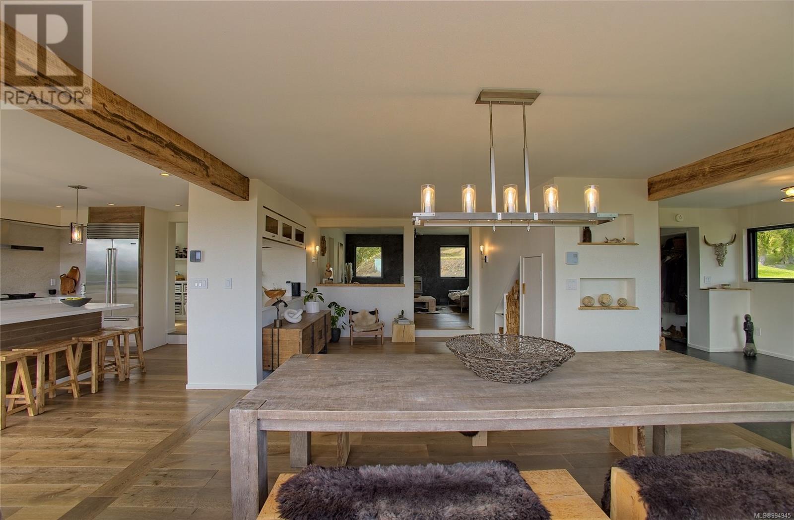 445 Cranberry Rd, Salt Spring, British Columbia