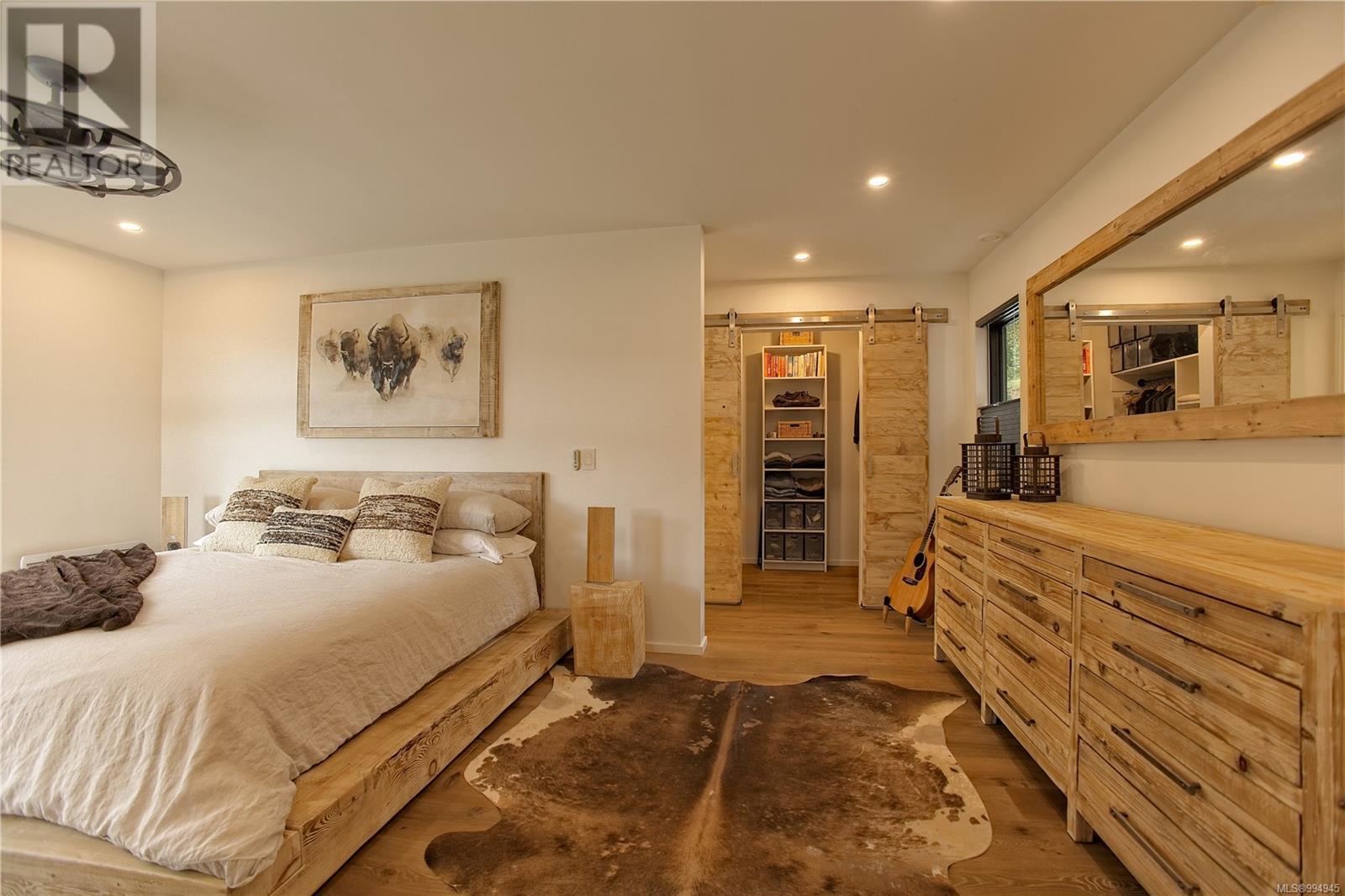 445 Cranberry Rd, Salt Spring, British Columbia