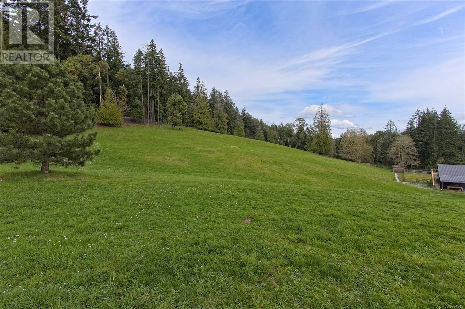 445 Cranberry Rd, Salt Spring, British Columbia