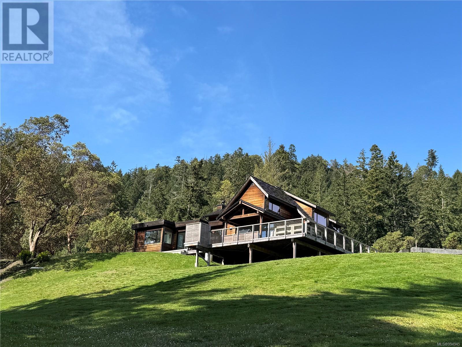 445 Cranberry Rd, Salt Spring, British Columbia