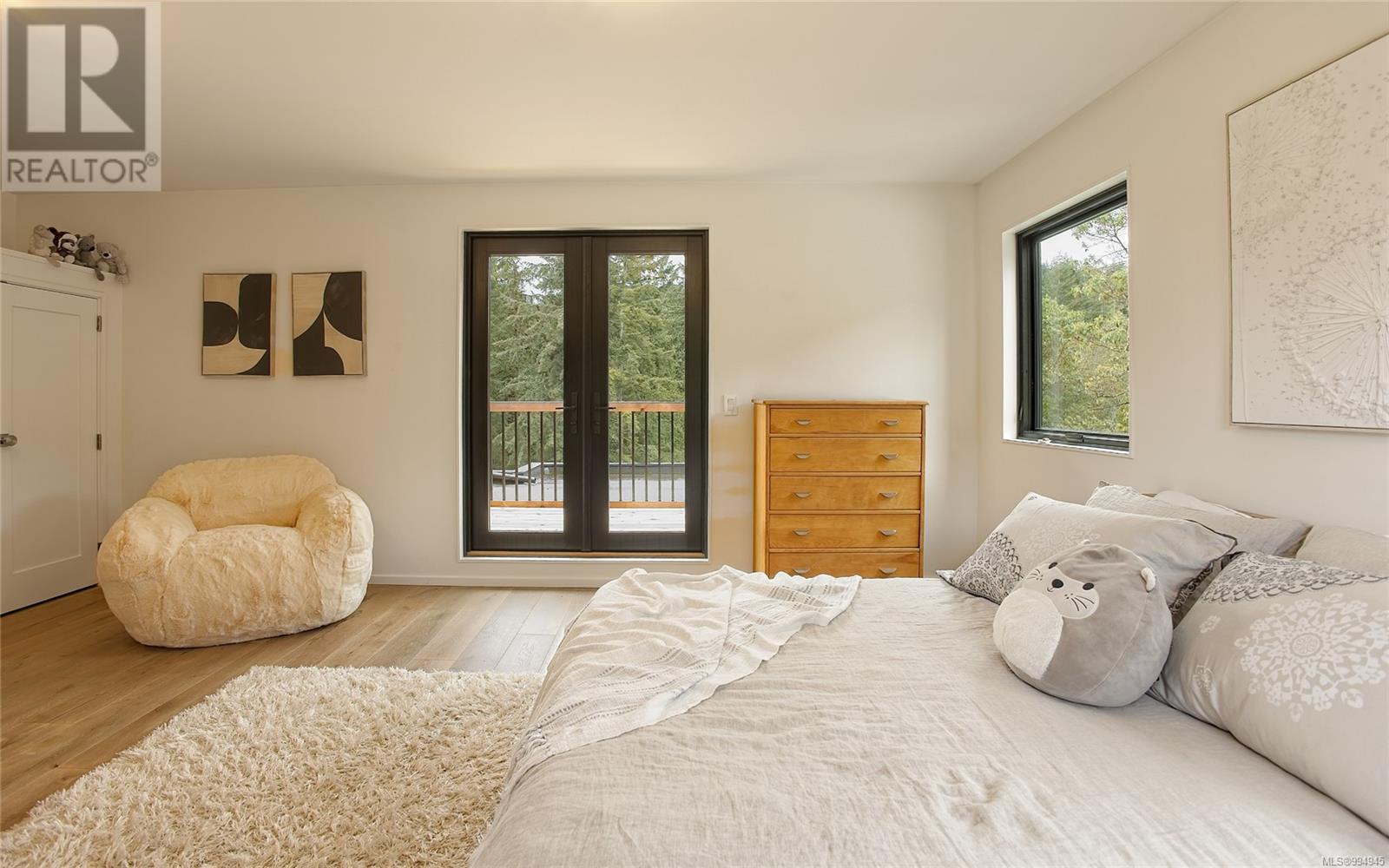 445 Cranberry Rd, Salt Spring, British Columbia