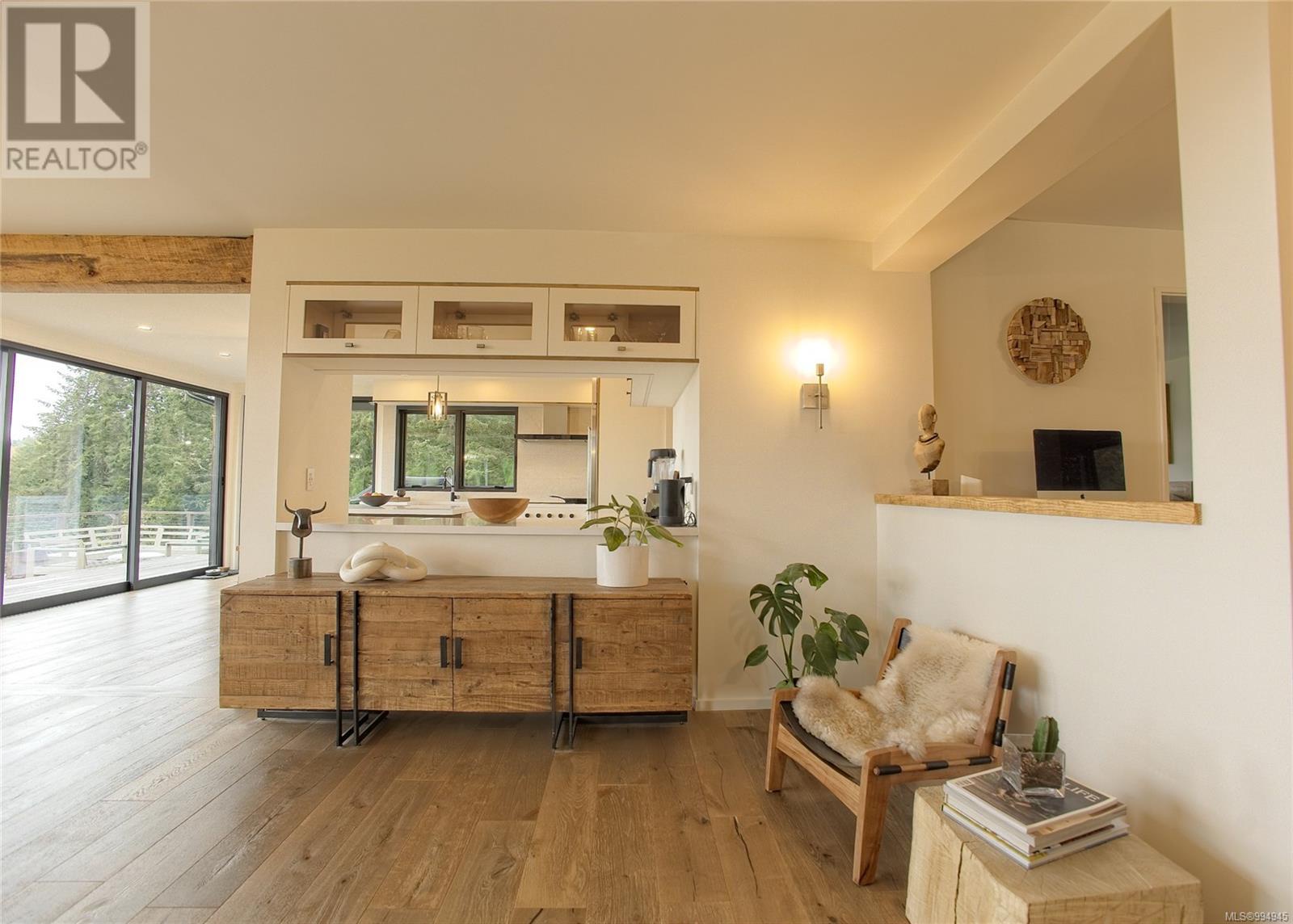 445 Cranberry Rd, Salt Spring, British Columbia