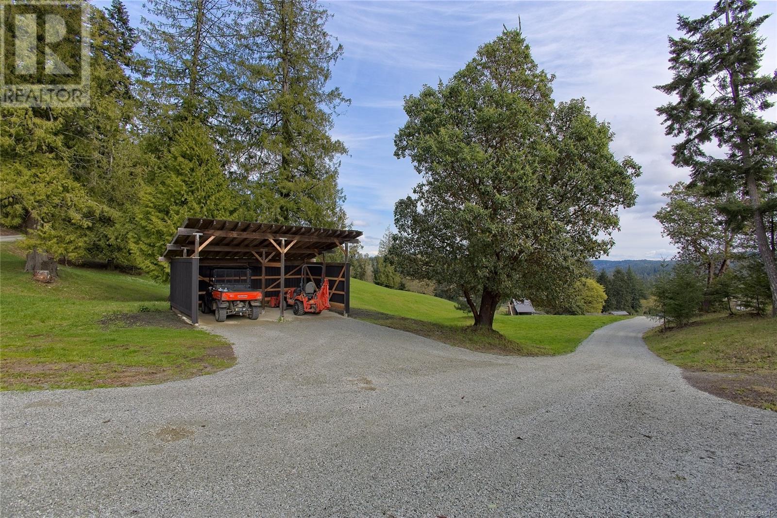 445 Cranberry Rd, Salt Spring, British Columbia