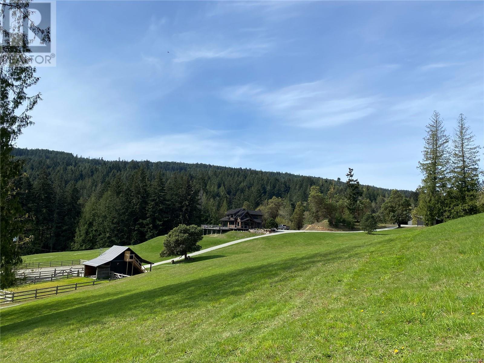 445 Cranberry Rd, Salt Spring, British Columbia