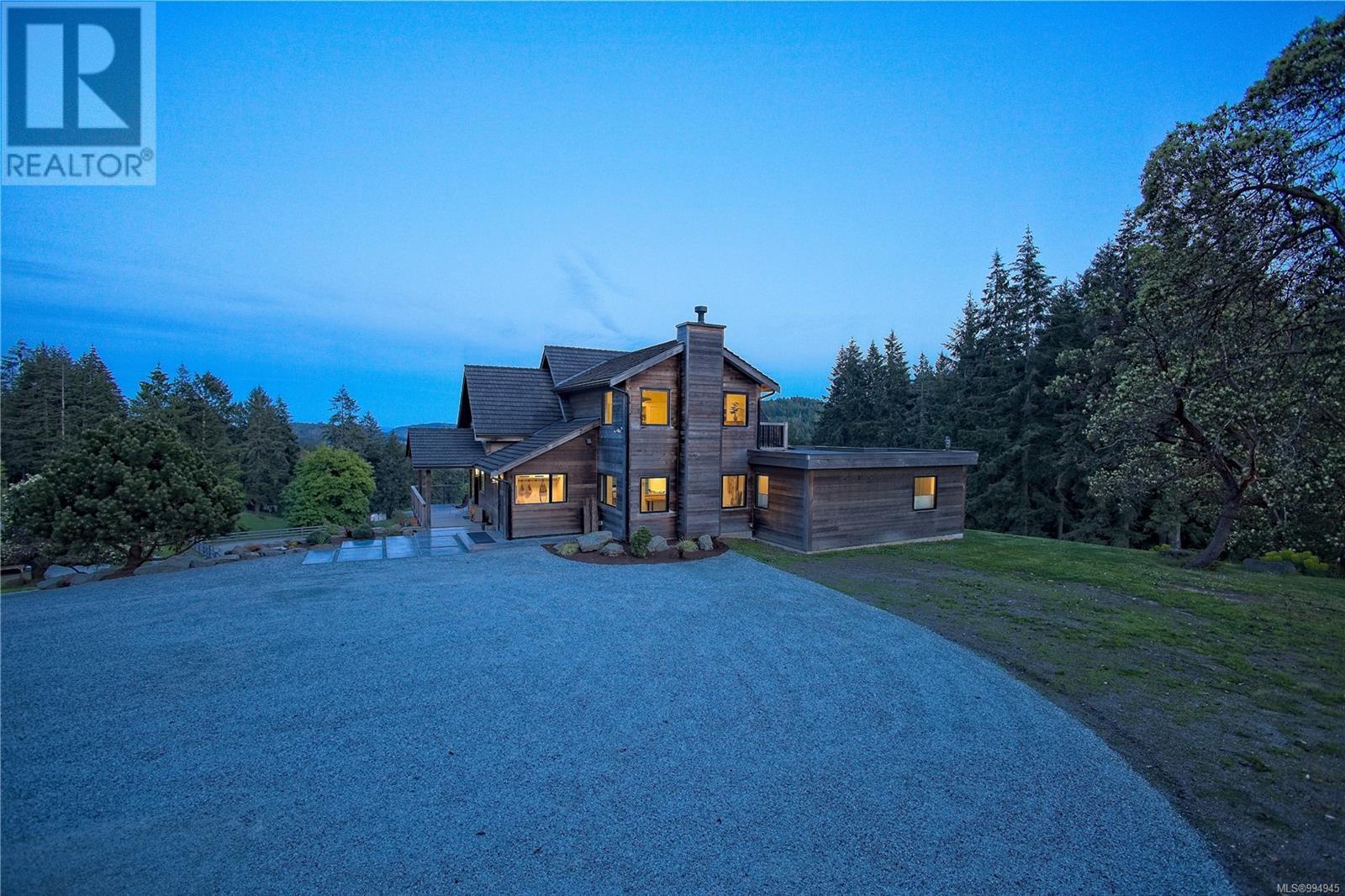 445 Cranberry Rd, Salt Spring, British Columbia