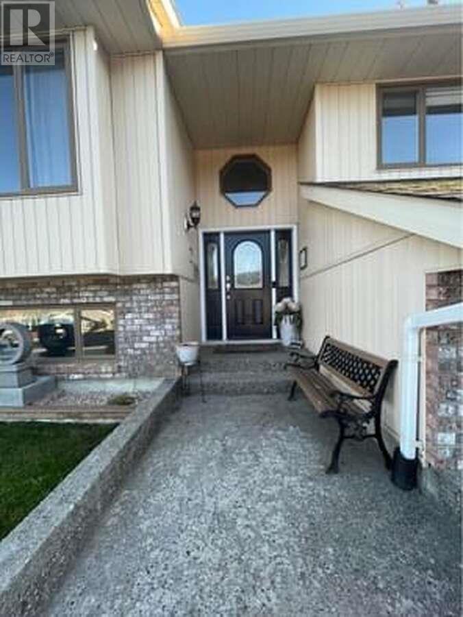 27 Preston Crescent, Enderby, British Columbia