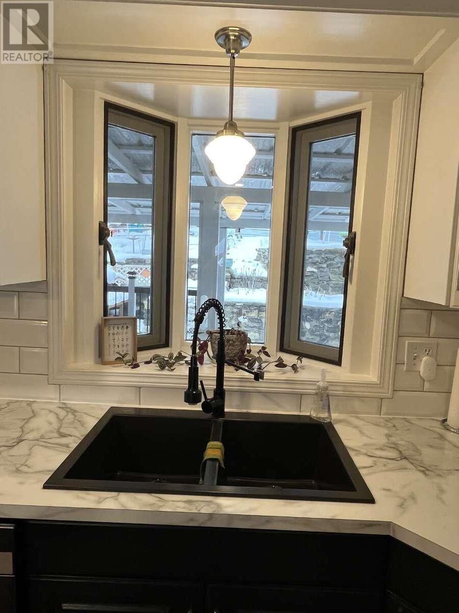 27 Preston Crescent, Enderby, British Columbia