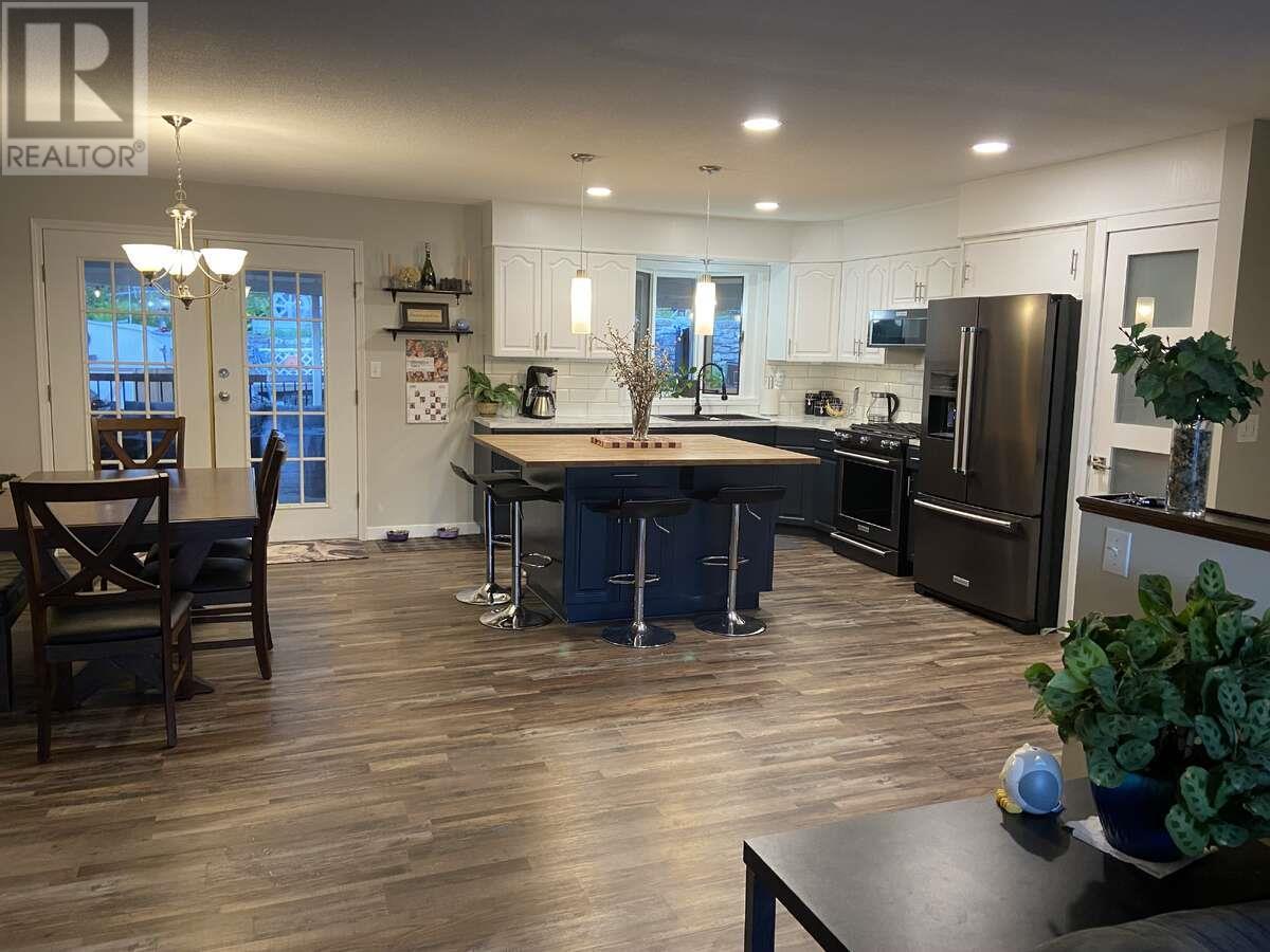 27 Preston Crescent, Enderby, British Columbia