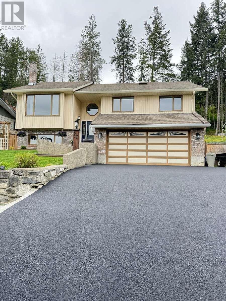 27 Preston Crescent, Enderby, British Columbia