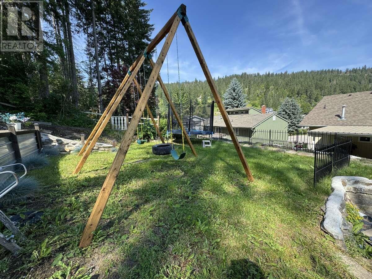 27 Preston Crescent, Enderby, British Columbia