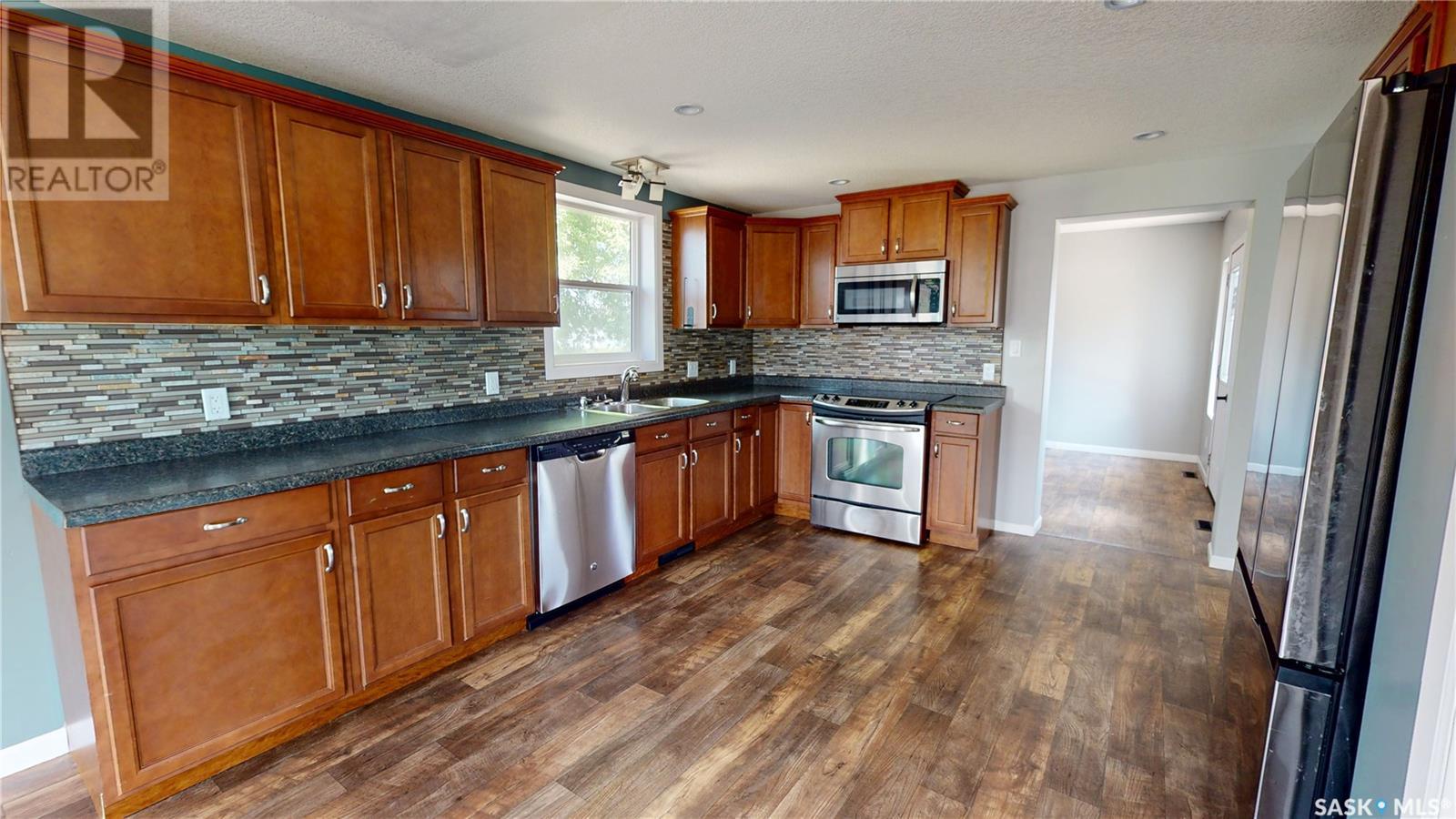 206 1st Street, Wawota, Saskatchewan