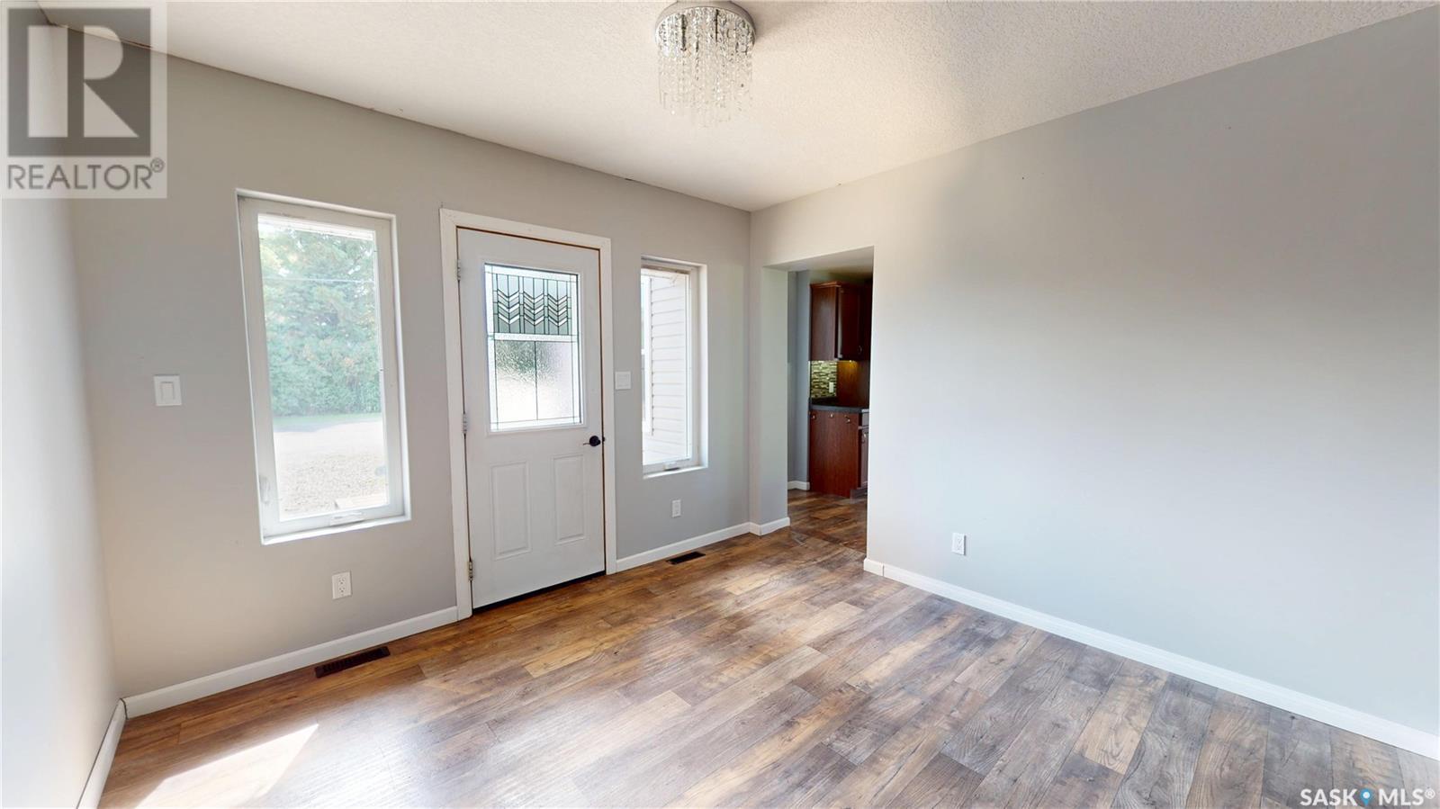 206 1st Street, Wawota, Saskatchewan