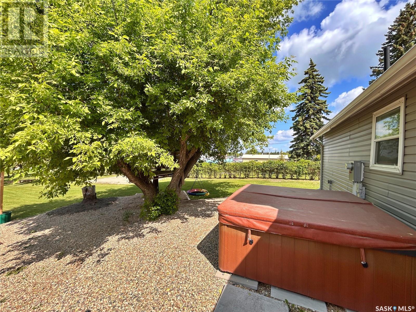 206 1st Street, Wawota, Saskatchewan