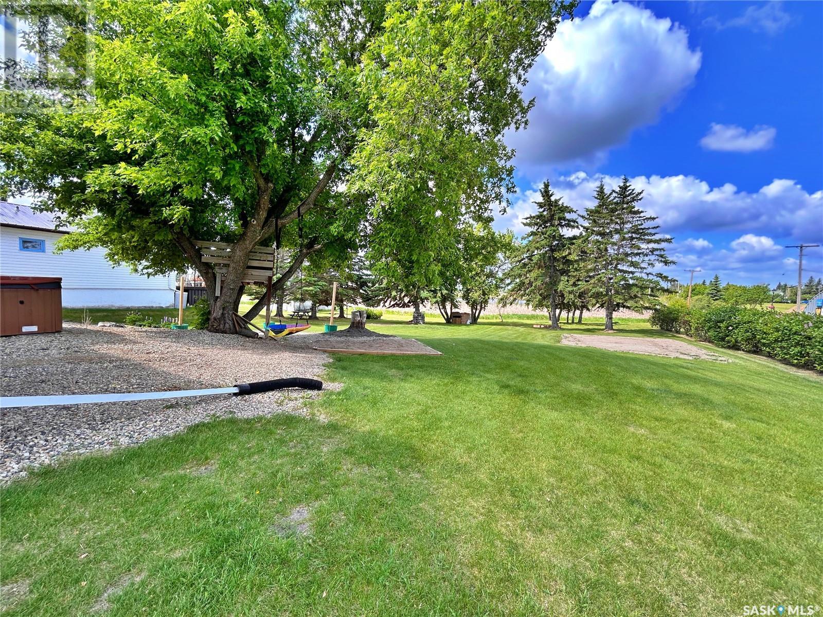 206 1st Street, Wawota, Saskatchewan