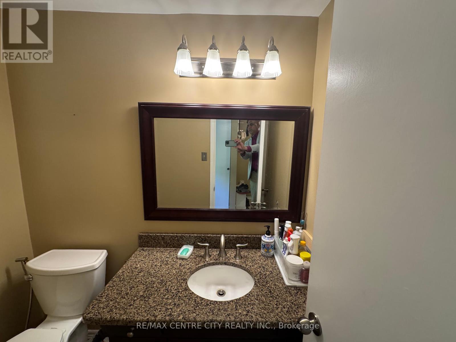 1462 Glengarry Avenue, London North (north H), Ontario