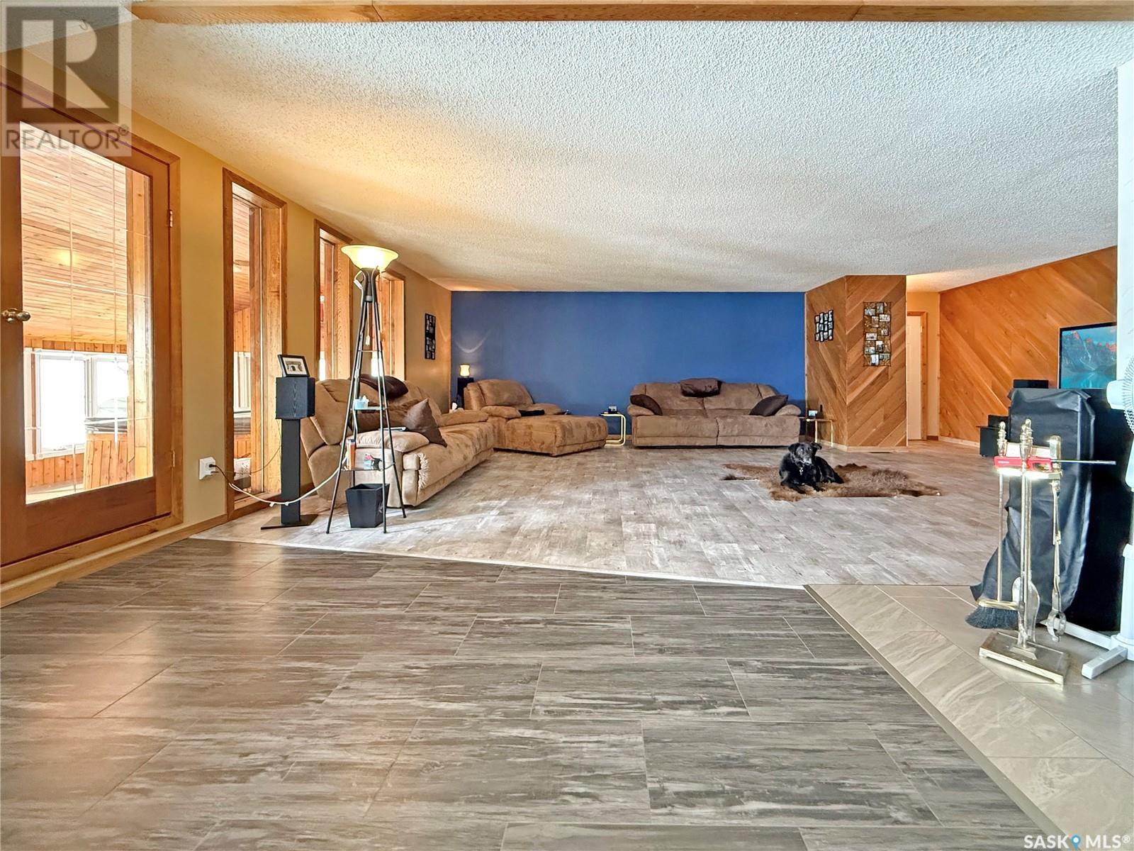 Melville Acreage, Cana Rm No. 214, Saskatchewan