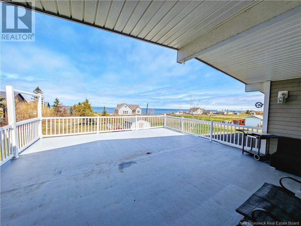 7701 Du Havre Street, Bas-caraquet, New Brunswick