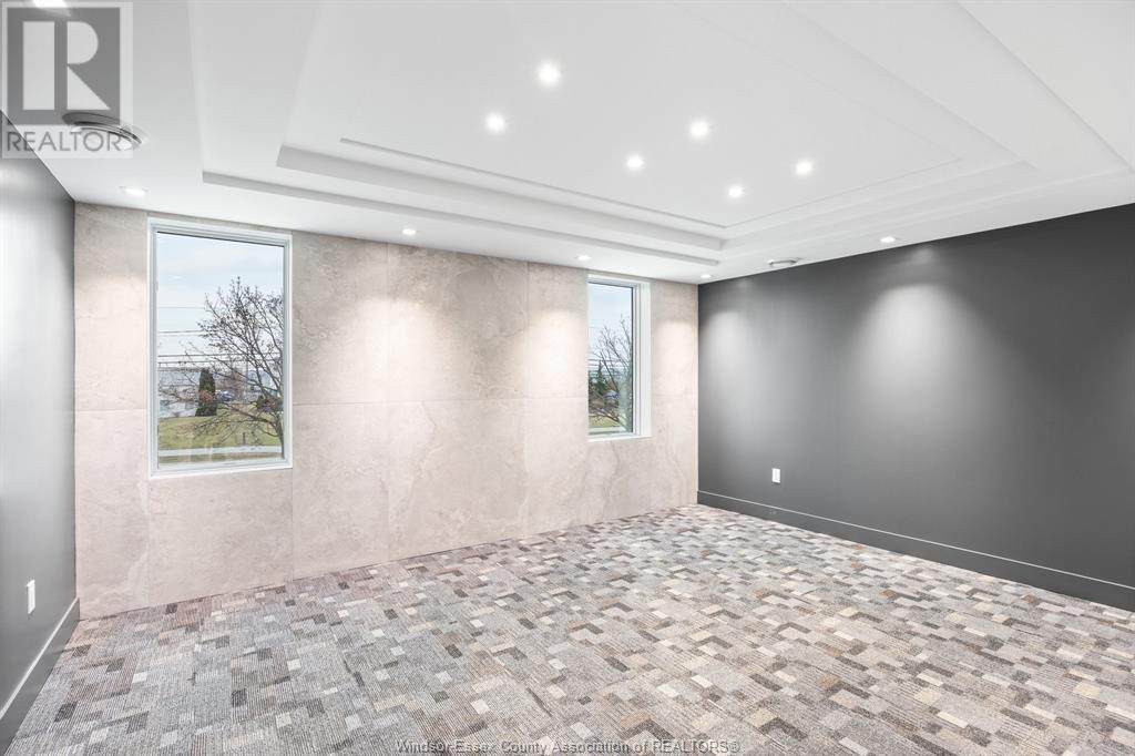 4510 Rhodes Unit# 905, Windsor, Ontario