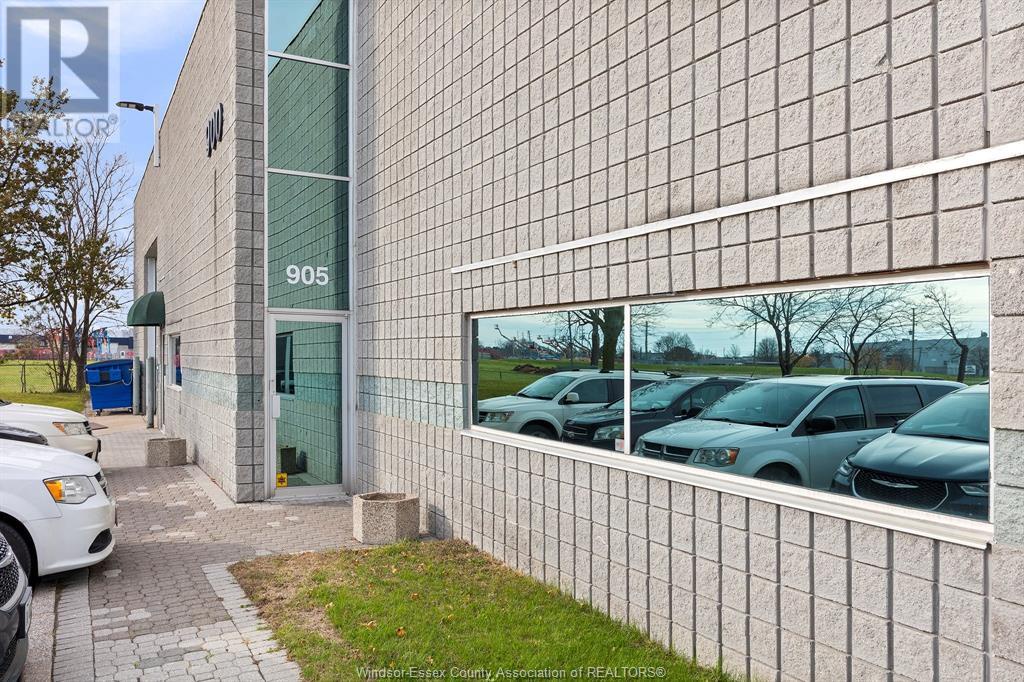 4510 Rhodes Unit# 905, Windsor, Ontario
