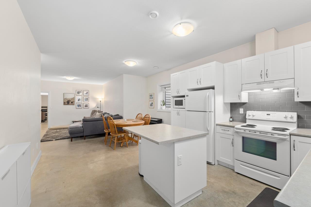 9075 King Street, Langley, British Columbia