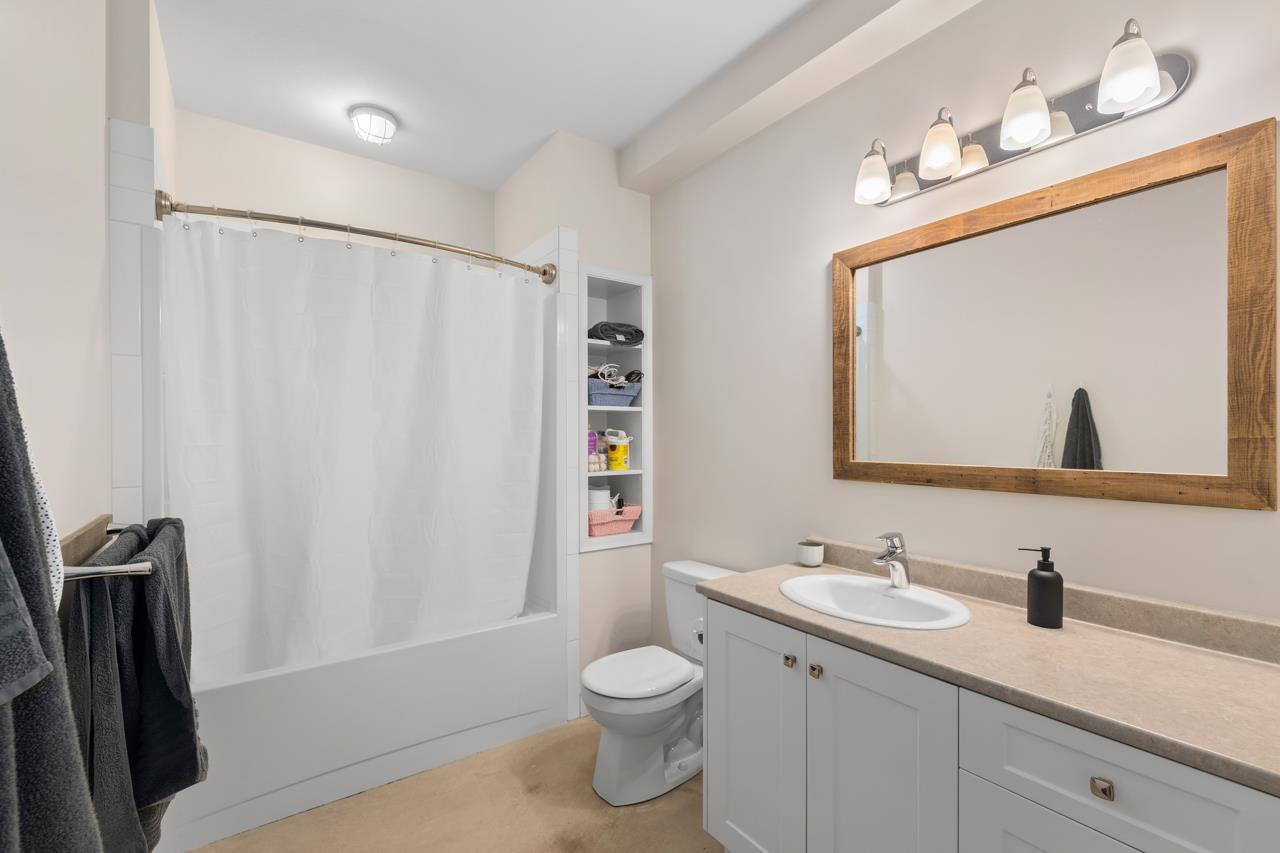 9075 King Street, Langley, British Columbia