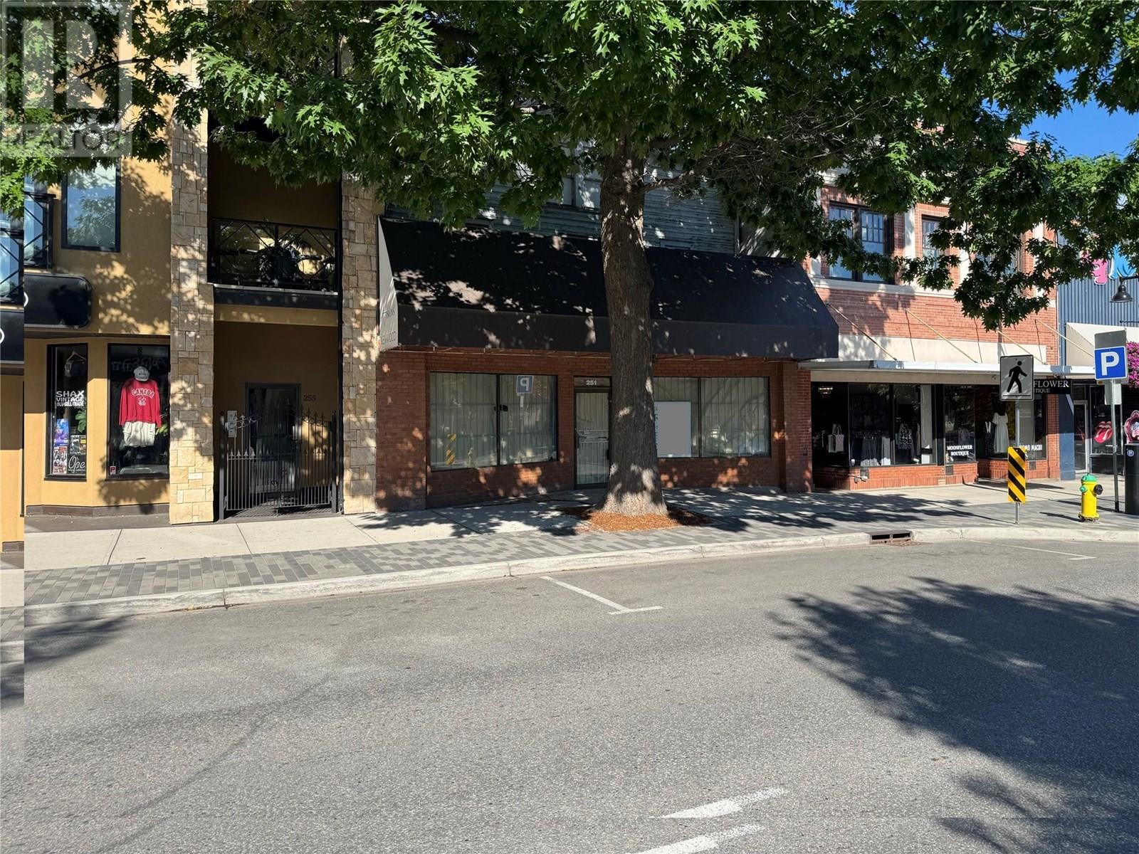 251 Main Street, Penticton, British Columbia