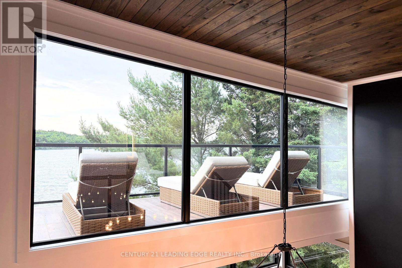 34 Ottawa Avenue, South River, Ontario