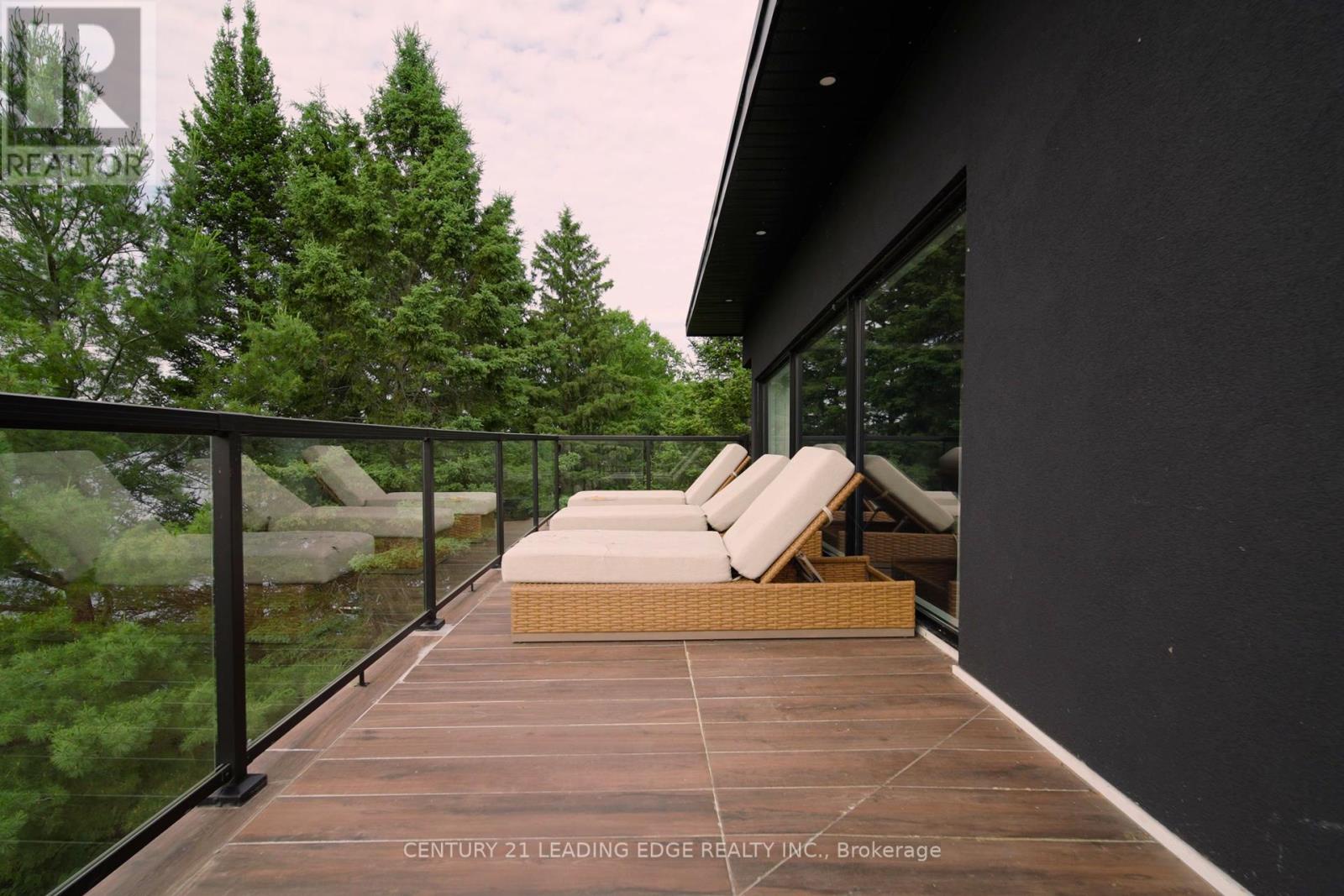 34 Ottawa Avenue, South River, Ontario