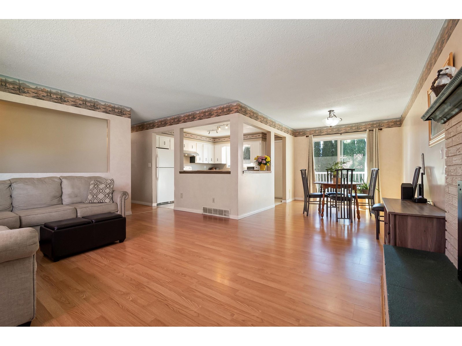 46774 First Avenue, Chilliwack, British Columbia