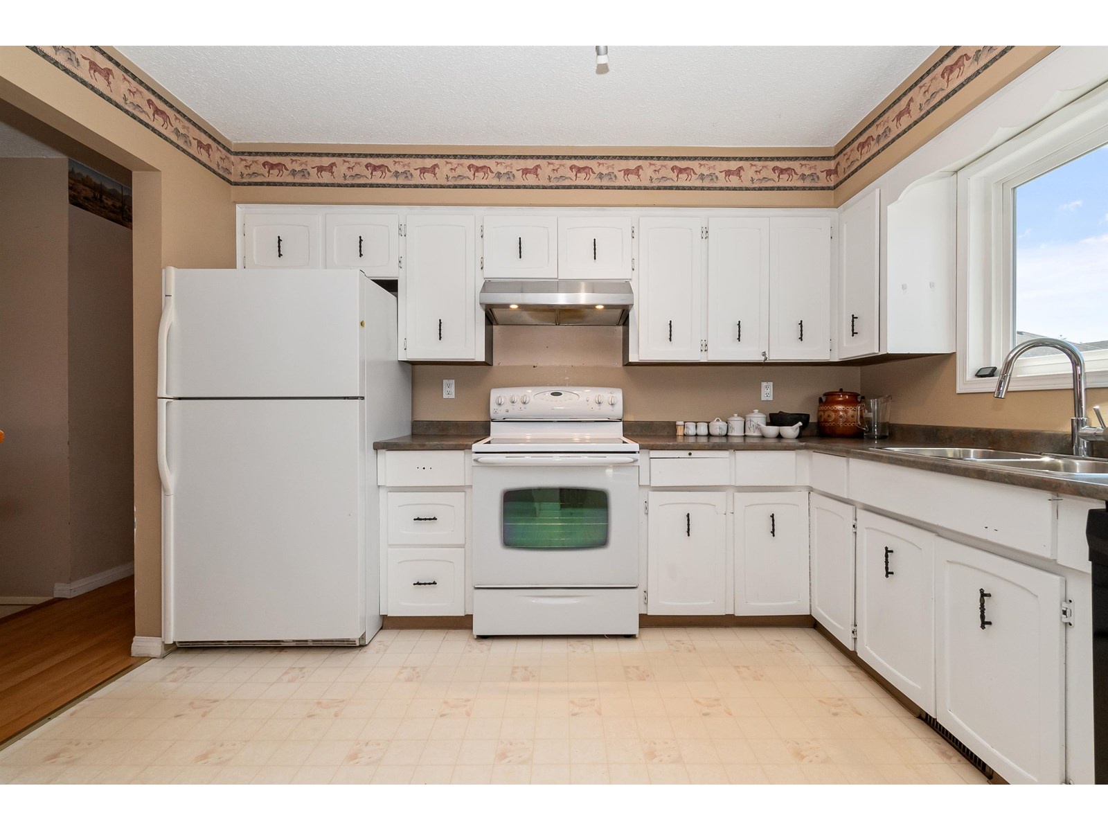 46774 First Avenue, Chilliwack, British Columbia