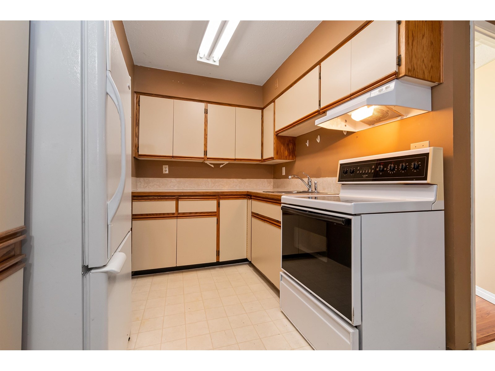 46774 First Avenue, Chilliwack, British Columbia