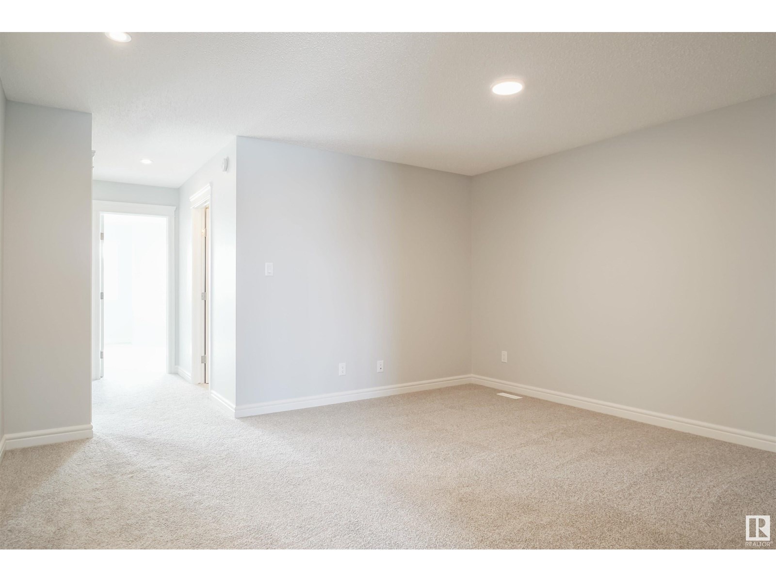 727 166 Av Ne, Edmonton, Alberta