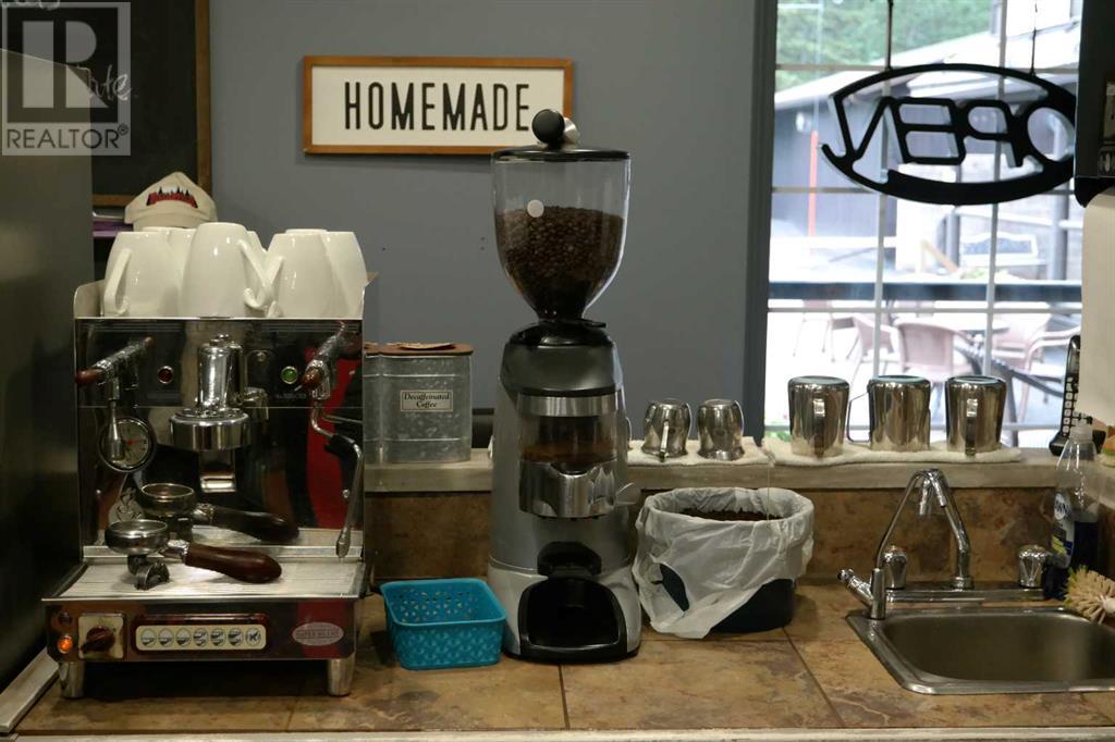 8, 186007 Priddis Valley Road W, Priddis, Alberta