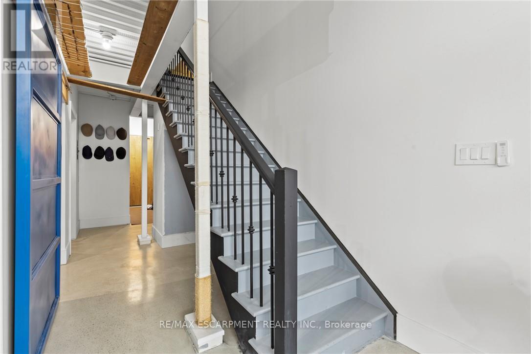 105 - 66 Bay Street S, Hamilton (durand), Ontario