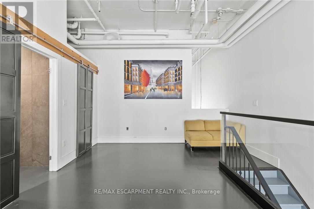 105 - 66 Bay Street S, Hamilton (durand), Ontario