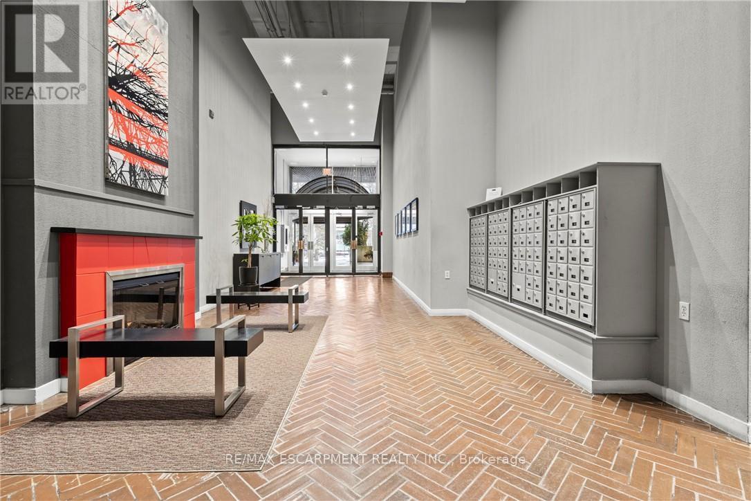 105 - 66 Bay Street S, Hamilton (durand), Ontario