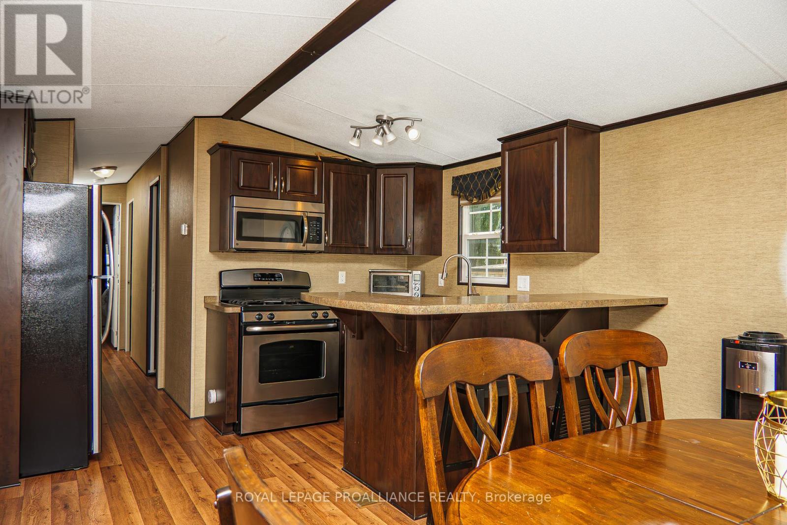 13 Beach View Lane - 486 County Road 18, Prince Edward County (athol Ward), Ontario