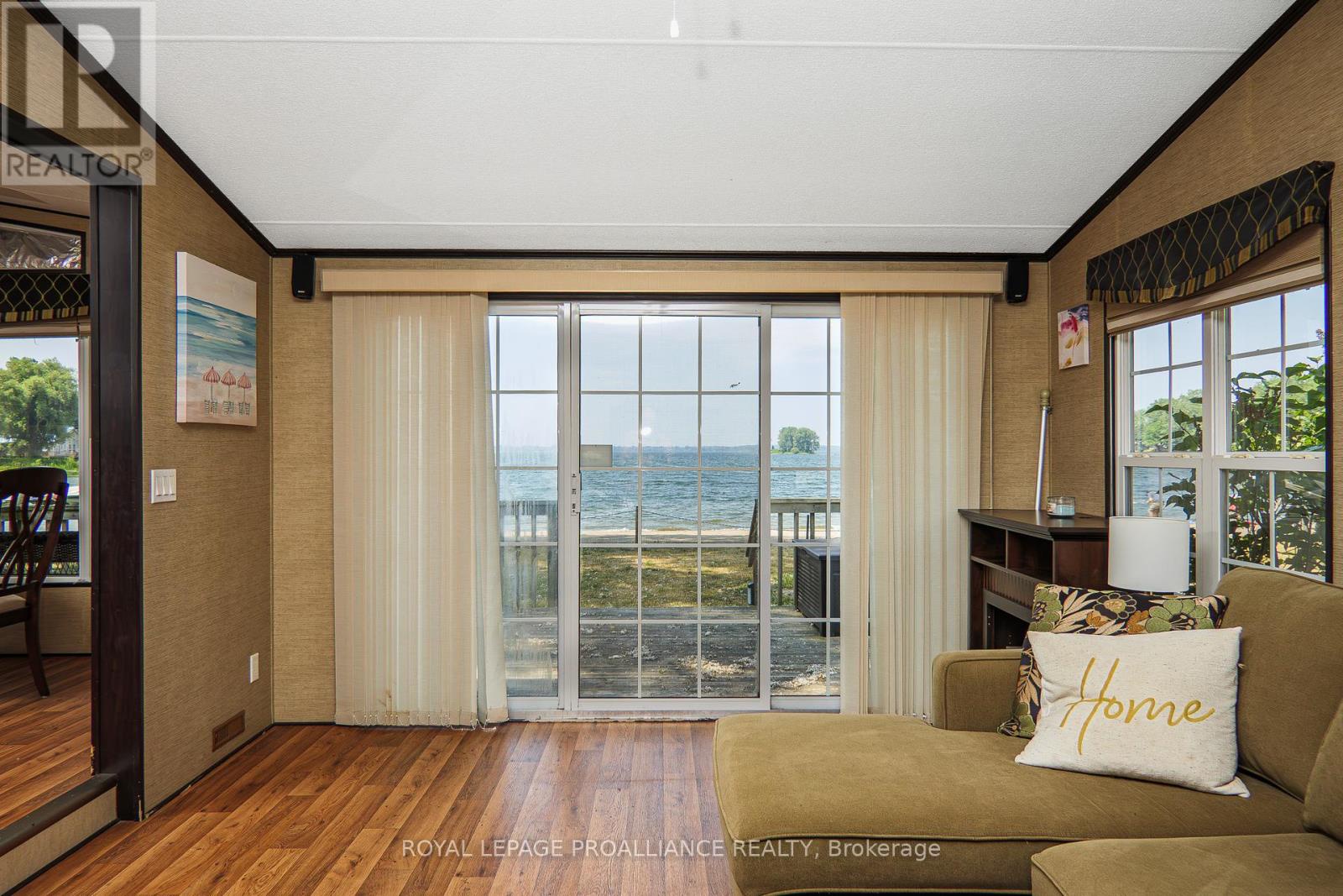 13 Beach View Lane - 486 County Road 18, Prince Edward County (athol Ward), Ontario