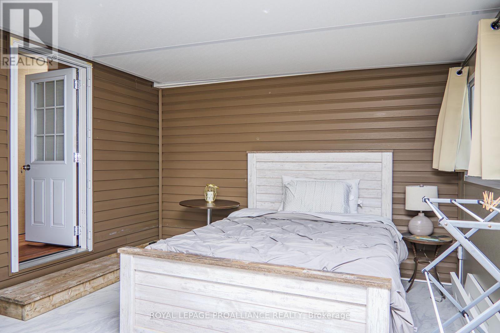 13 Beach View Lane - 486 County Road 18, Prince Edward County (athol Ward), Ontario