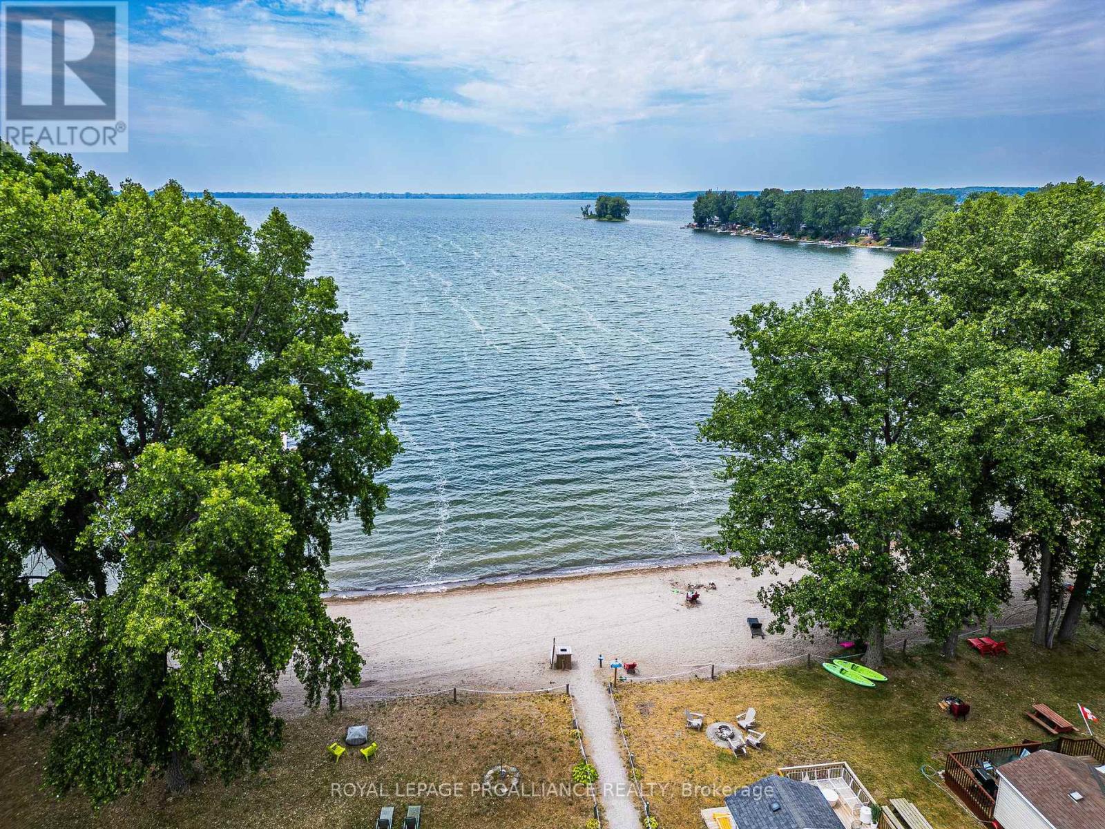 13 Beach View Lane - 486 County Road 18, Prince Edward County (athol Ward), Ontario